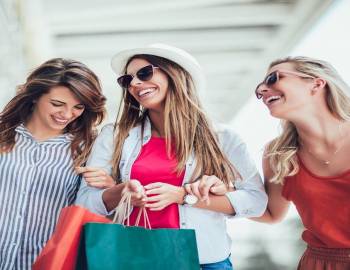 shopping on marco island